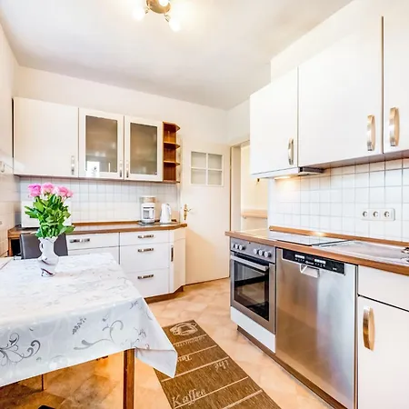 Near Slopes, Cleaning Included * Medebach